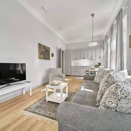 Cute&light Apartment, Centre Апартаменты