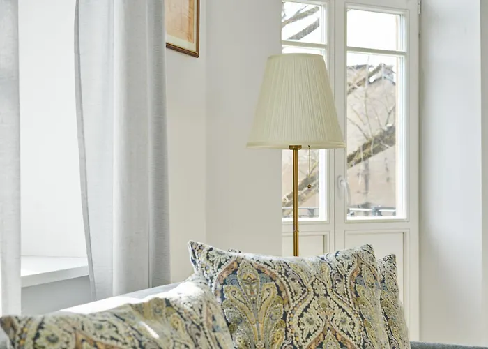 Lejlighed Cute&light Apartment, Centre