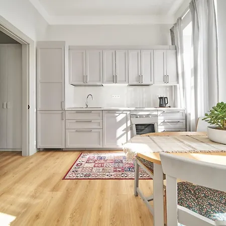 Cute&light Apartment, Centre Apartament